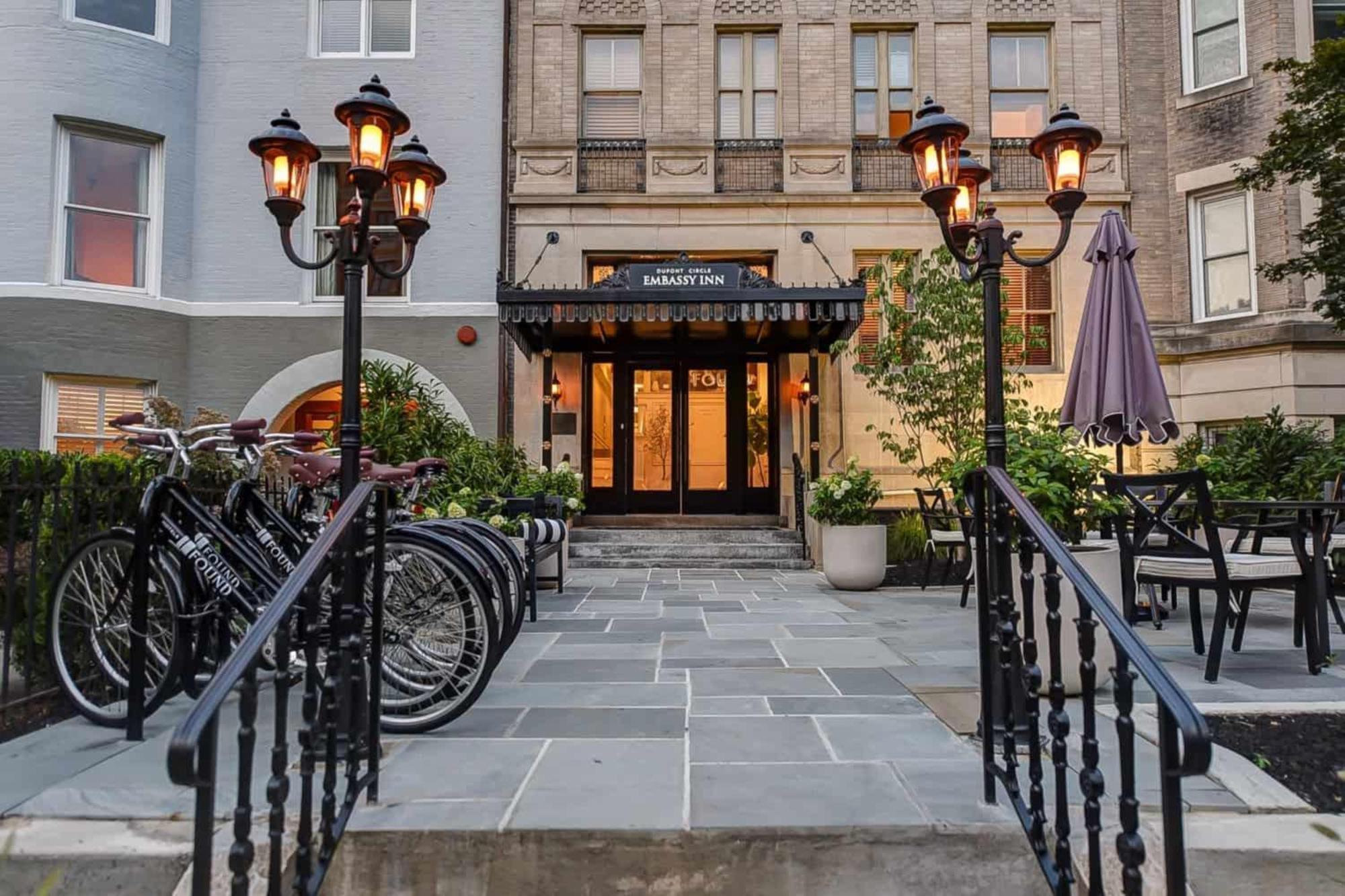 Dupont Circle Embassy Inn By Found Washington Bagian luar foto